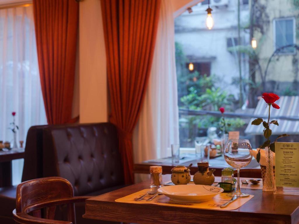 Noble & Swan Boutique Hotel Hanoi Eksteriør billede